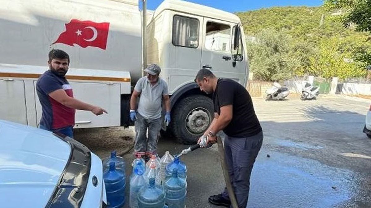 Bodrum'u besleyen iki baraj kurudu, ilçede su krizi çıktı: Bazı mahallelerde 10 gündür su yok
