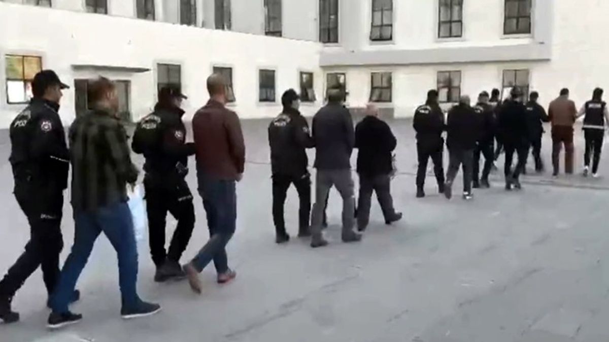 Ankara ve Kayseri'de tefecilere operasyon! 15 şüpheli yakalandı
