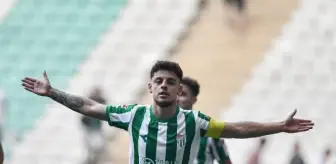 Bursaspor, Adıyaman FK'yı uzatma dakikalarında mağlup etti