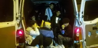 Ayvacık'ta 34 kaçak göçmen ve 2 organizatör yakalandı