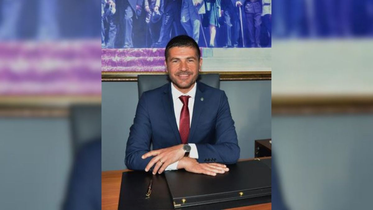 Foça Belediye Başkanı hangi partiden? Foça Belediye Başkanı nereden, hangi partiden seçilmiştir?