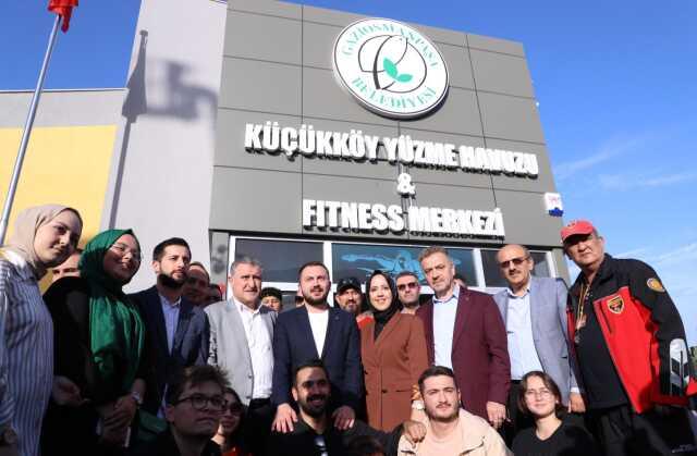 Gaziosmanpaşa'da Küçükköy Yüzme Havuzu ve Fitness Merkezi hizmete girdi Gaziosmanpaşa'da Küçükköy Yüzme Havuzu ve Fitness Merkezi hizmete girdi