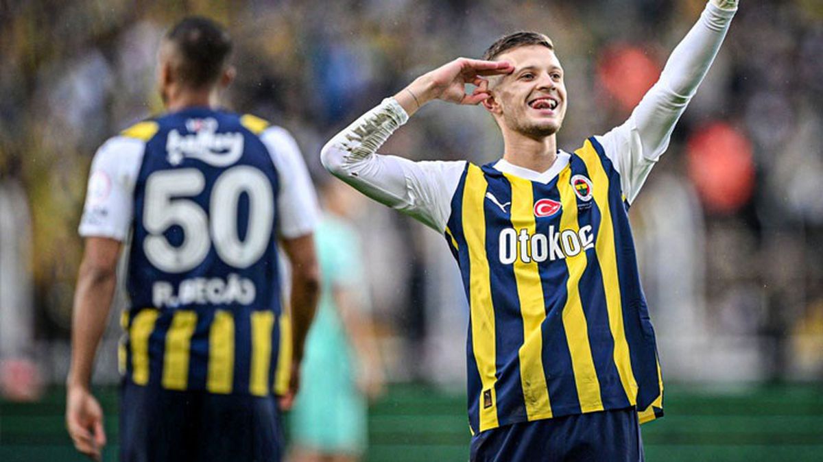 Kadıköy'de neler oluyor! Kıran kırana maçta gol yağmuru var