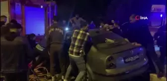 Kaza yapan sürücü sıkıştığı araçtan güçlükle çıkartıldı