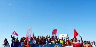 Kırıkkale'de Dinek Dağı'na zirve tırmanışı gerçekleştirildi