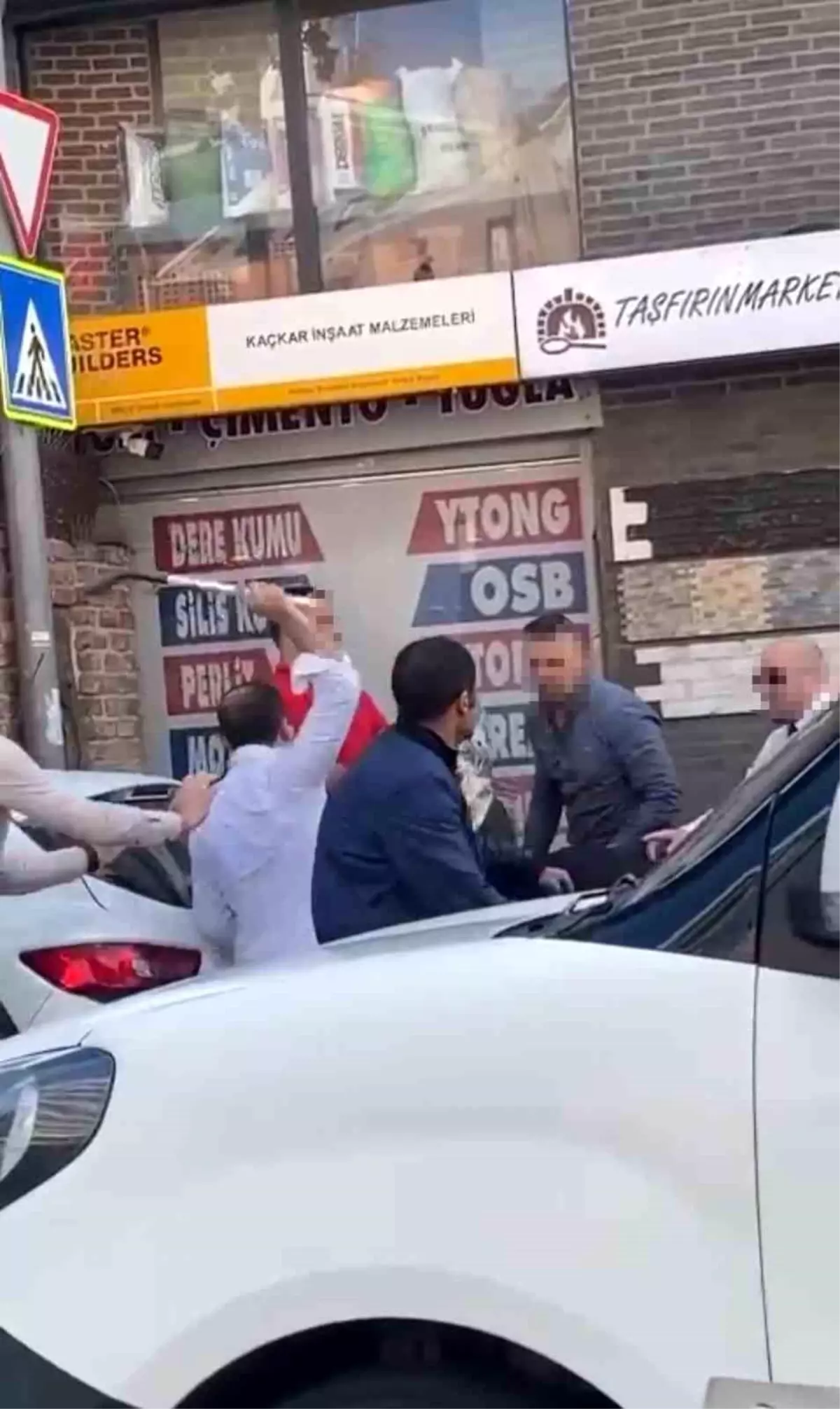 Beyoğlu'nda Yaşanan Kavgalar Kameralara Yansıdı