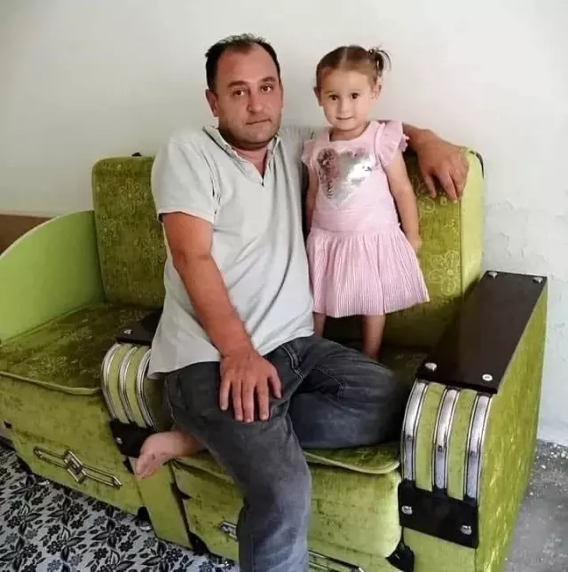 Zonguldak'ta Baba ve Kızı Trafik Kazasında Hayatını Kaybetti