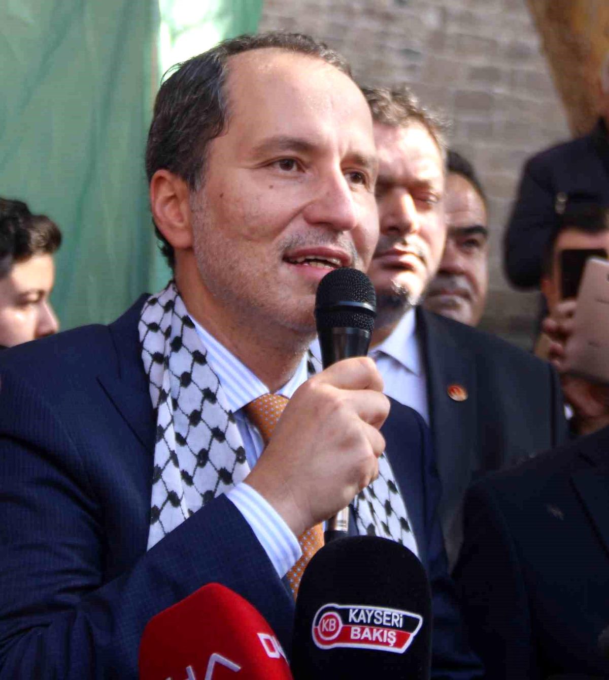 Yeniden Refah Partisi Türkiye'nin En Hızlı Büyüyen Partisi Oldu