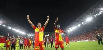 Göztepe, Şanlıurfaspor'u 3-0 yenerek 4. galibiyetini aldı