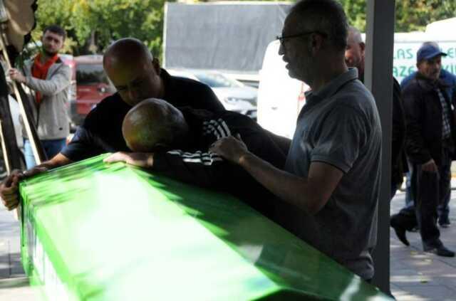 Hayatını kaybeden milli kick boksçu Buket Kaya, son yolculuğuna uğurlandı