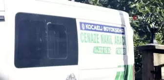 Emekli Uzman Çavuş Ailesini Öldürdükten Sonra İntihar Etti