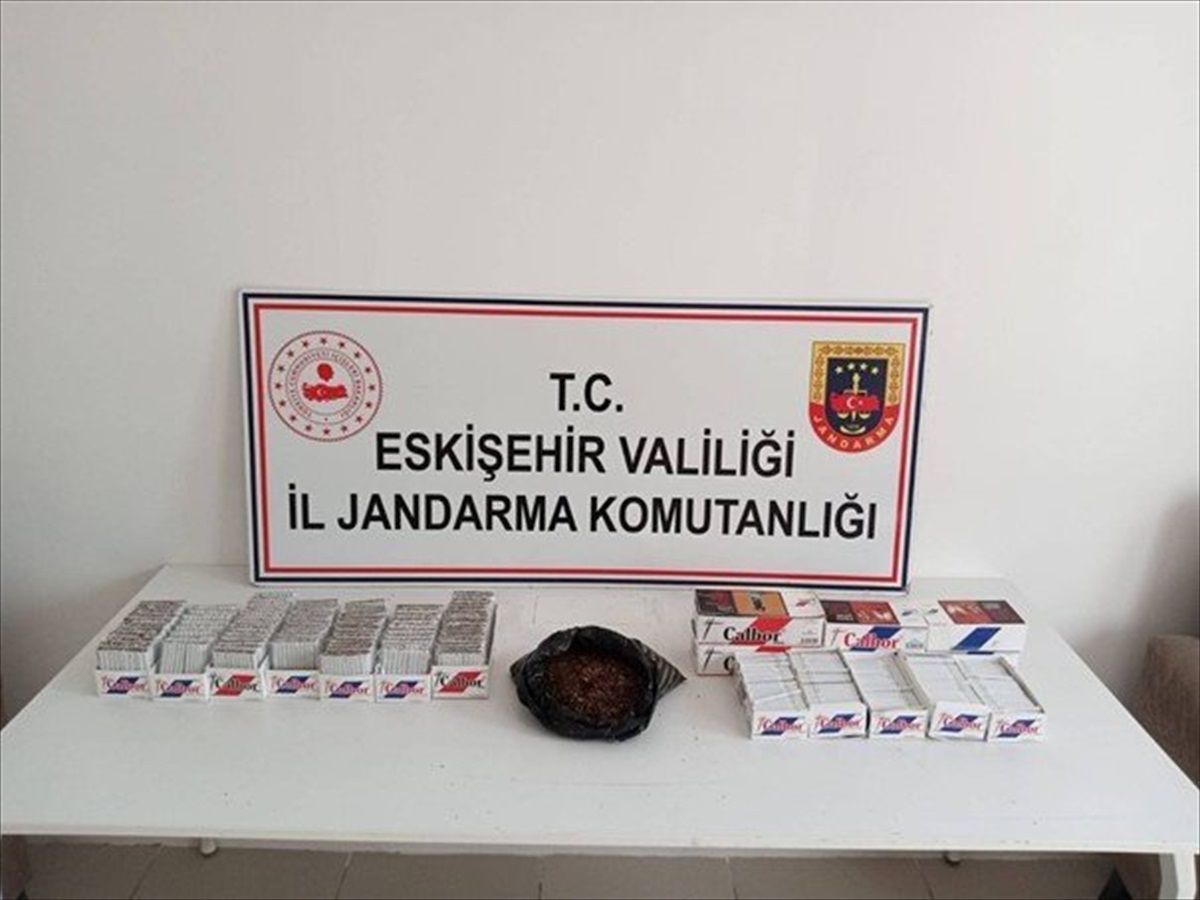 Eskişehir'de Jandarma Ekipleri Tarafından Türkiye Duman Uygulaması Gerçekleştirildi