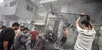 Gazze'de İsrail saldırıları sonucu bir gecede 120 Filistinli hayatını kaybetti