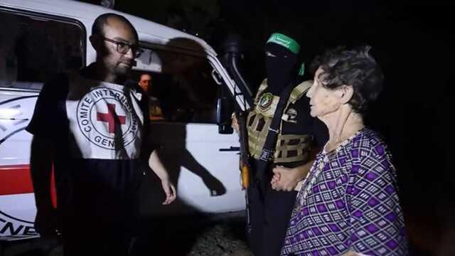 Hamas rehinelerinin serbest bırakıldığı anlara ilişkin görüntüler yayınlandı