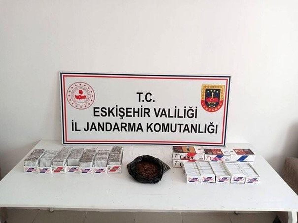 Eskişehir'de Türkiye Duman Uygulaması: Bin 59 kişi sorgulandı, kaçak tütün ele geçirildi