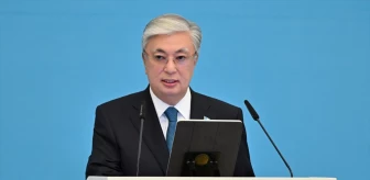 Kazakistan Cumhurbaşkanı Nursultan Nazarbayev'in tarihi rolü vurgulandı