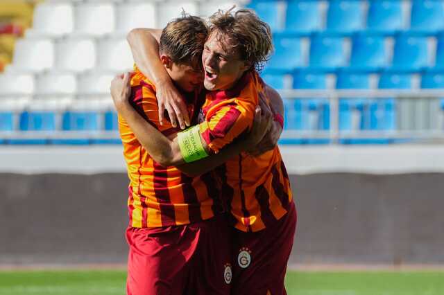 U19'da Galatasaray, Bayern Münih'i 2 golle geçti