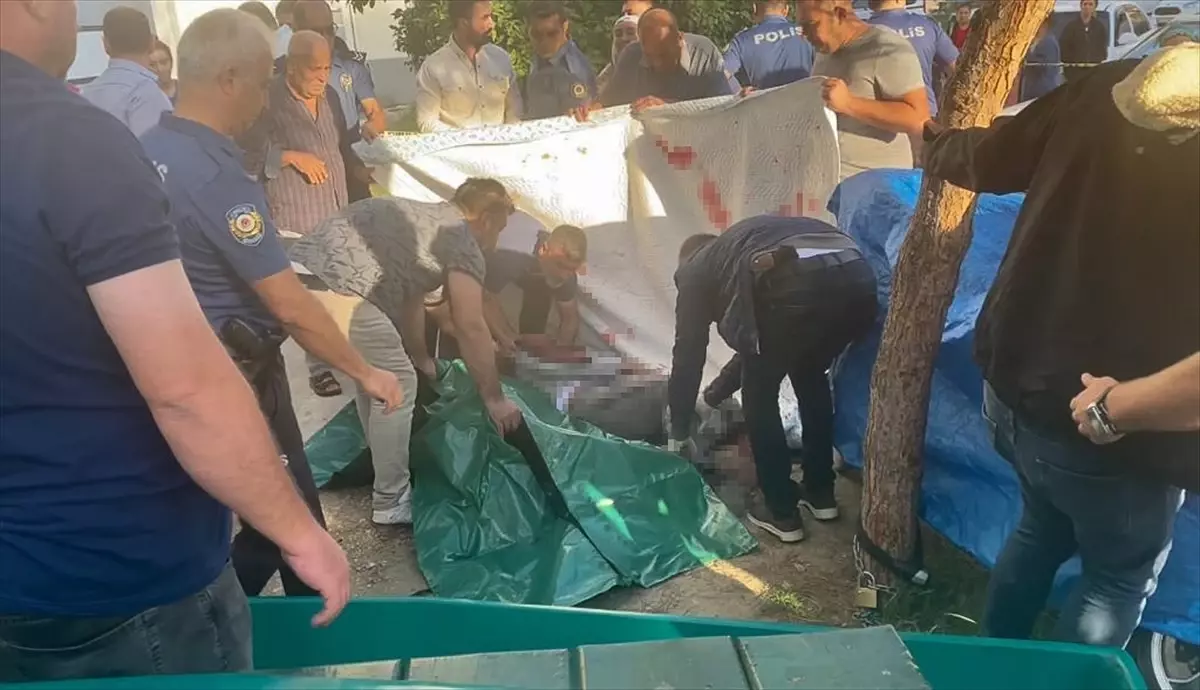 Adana'da Komşu Tartışması Kanlı Bitti