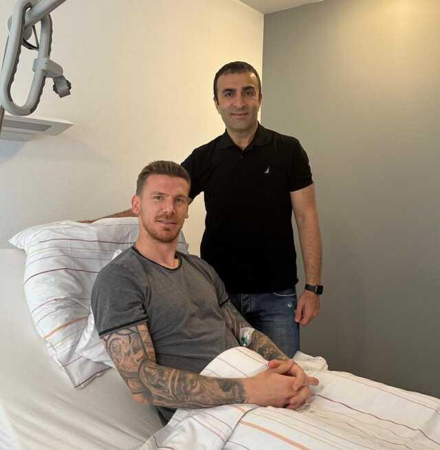 Fenerbahçe'de Serdar Aziz bıçak altına yattı