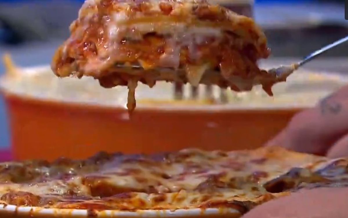MasterChef yemekleri! En güzel Lazanya tarifi! Lazanya nasıl yapılır?