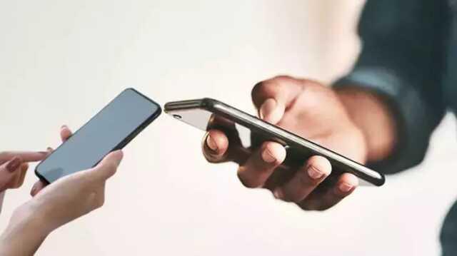 Vergisiz telefon ne zaman verilecek? Resmi Gazete'de öğrencilere KDV'siz telefon yayınlandı! Öğrencilere vergisiz telefon modelleri!