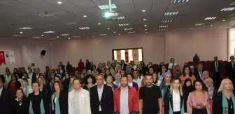 Bandırma'da 'Cumhuriyet Kadınları Cennet Kuşları' belgeselinin ilk gösterimi yapıldı