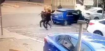 Kartal'da Sokak Ortasında Silahlı Kavga: Güvenlik Kamerası Görüntüleri Ortaya Çıktı