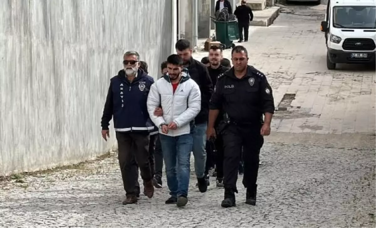 Kütahya'da Galericiye Silahlı Saldırı: 1 Tutuklama