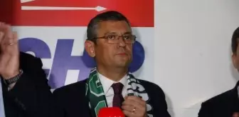 Özgür Özel, Kocaeli İl Başkanlığı'nı ziyaret etti