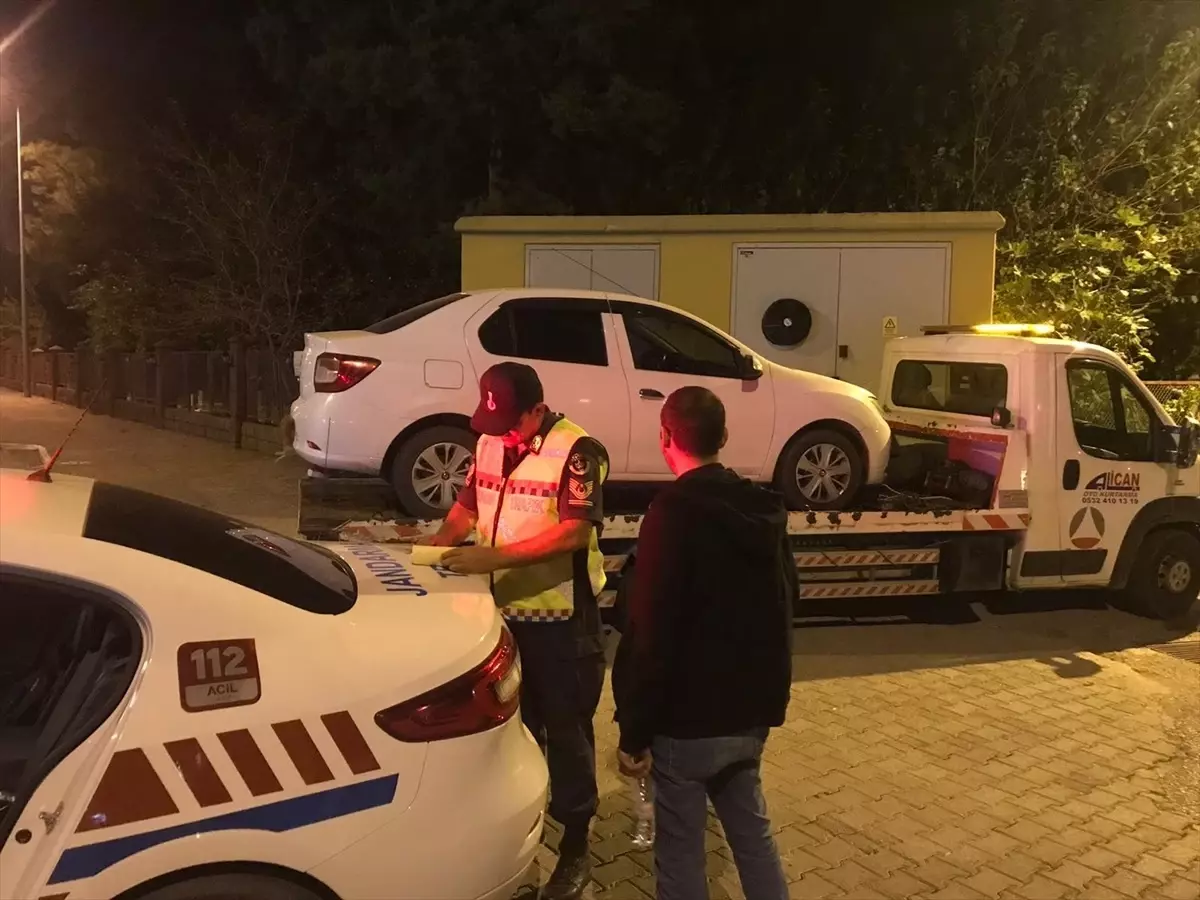 Kemer'de Korsan Taşımacılık Yapan Sürücüye Yüksek Cezai İşlem