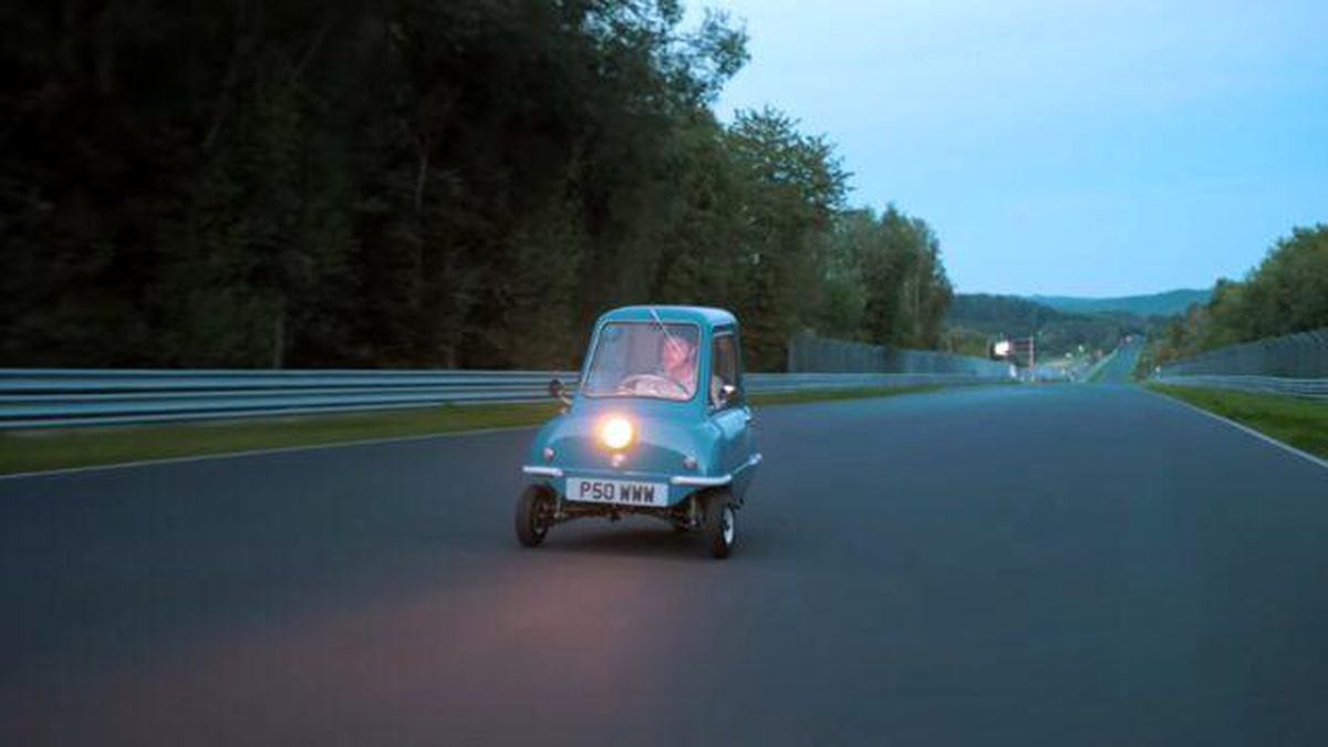 Dünyanın en küçük otomobili Peel P50 rekor kırdı