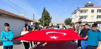 Malatya'da Cumhuriyet'in 100. yılı kutlamaları kapsamında kortej yürüyüşü yapıldı