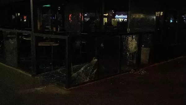 İsrail Destekçisi Kahve Zincirine Saldırı İsrail Destekçisi Kahve Zincirine Saldırı