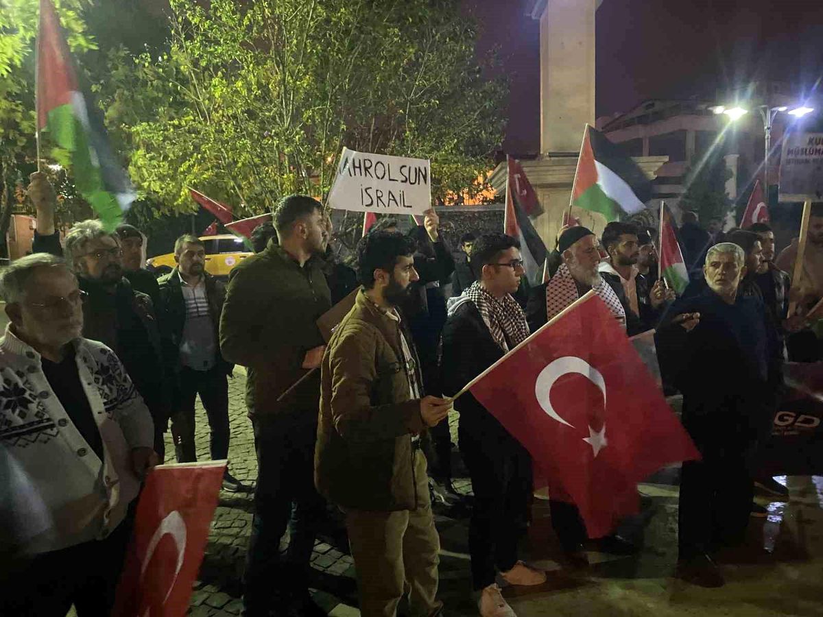 Kırklareli'de İsrail'in Gazze'ye saldırıları protesto edildi