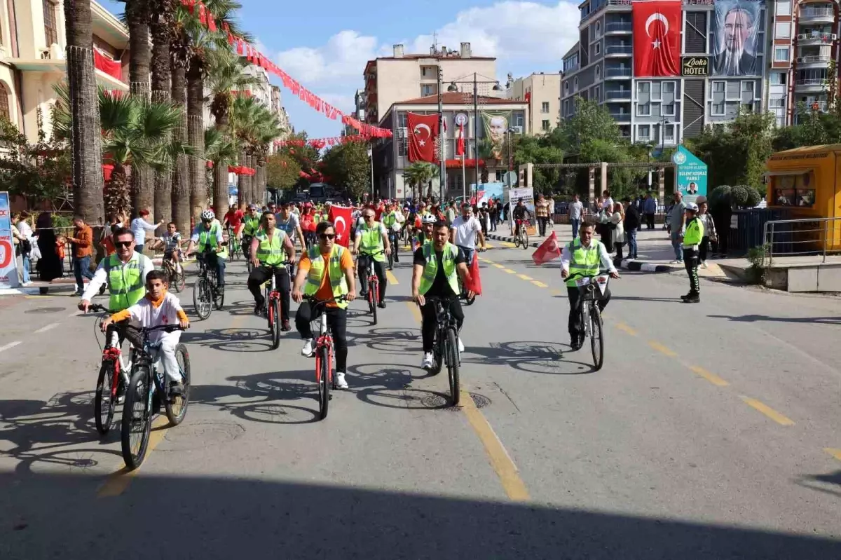 Cumhuriyetin 100. Yılında Manisa'da Bisiklet Turu