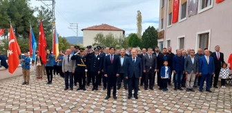 Sinop ilçelerinde Cumhuriyet Bayramı çelenk sunma törenleri düzenlendi