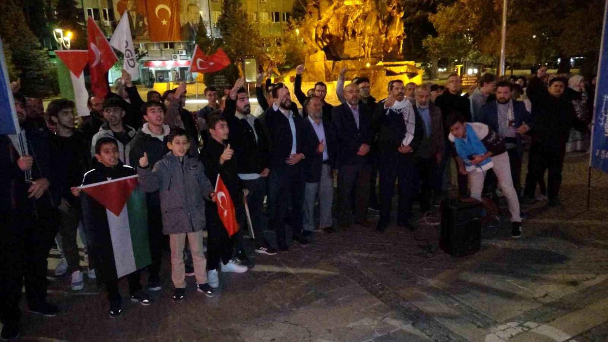 Uşak'ta Filistin'e destek eylemi