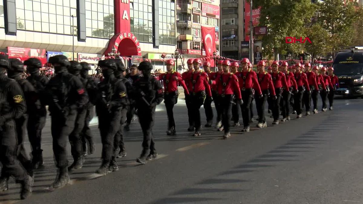 Ankara'da Cumhuriyet'in 100. yılı coşkuyla kutlandı