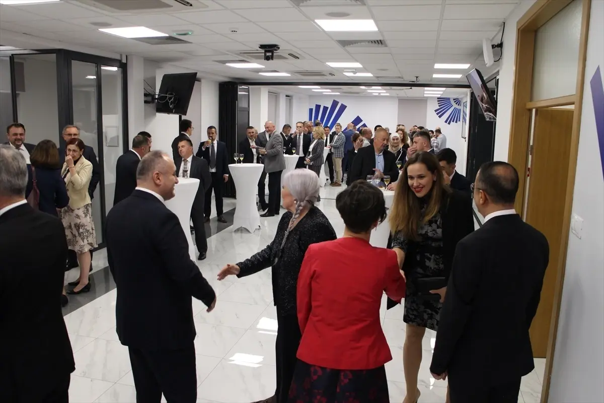 Bosna Hersek'in Banjaluka ve Mostar kentlerinde Türkiye Cumhuriyeti'nin 100. yıl dönümü kutlandı