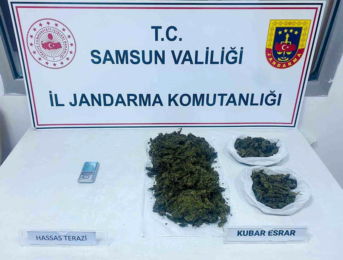Diyaliz Hastasının Üzerinde Çikolata Kutusunda Esrar Bulundu