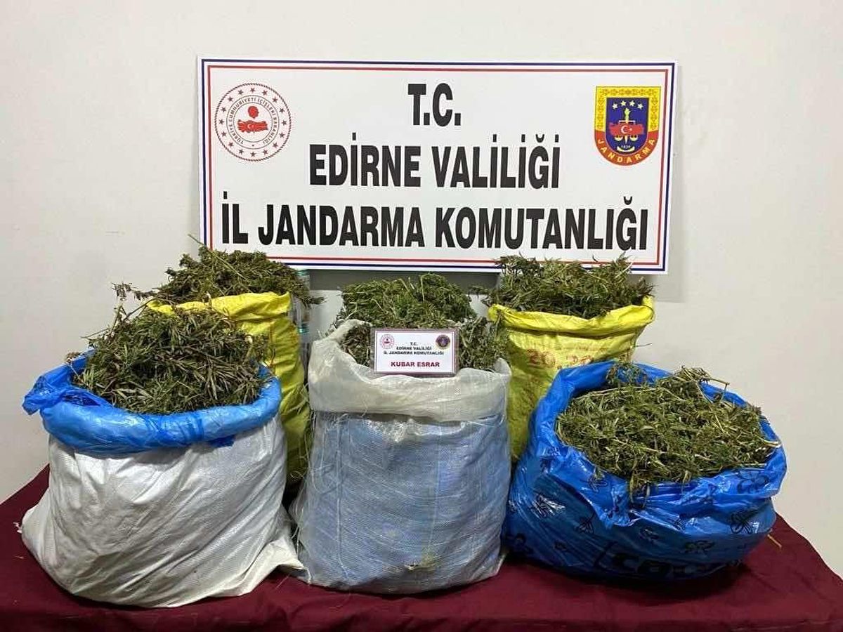 Edirne'de Şişme Botla Uyuşturucu Operasyonu