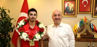 Darıca Belediyesi Sporcusu Eray Şamdan Dünya Şampiyonasında Bronz Madalya Kazandı