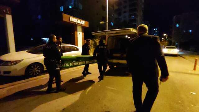 Malatya'da 8. kattan düşen 9 yaşındaki çocuk hayatını kaybetti Malatya'da 8. kattan düşen 9 yaşındaki çocuk hayatını kaybetti