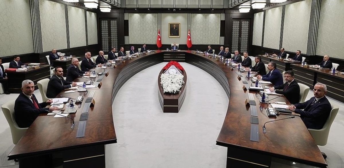 Kabine toplantısı bitti mi? TOPLANTI KARARLARI! Kabine toplantısı kararları açıklandı mı, neler?