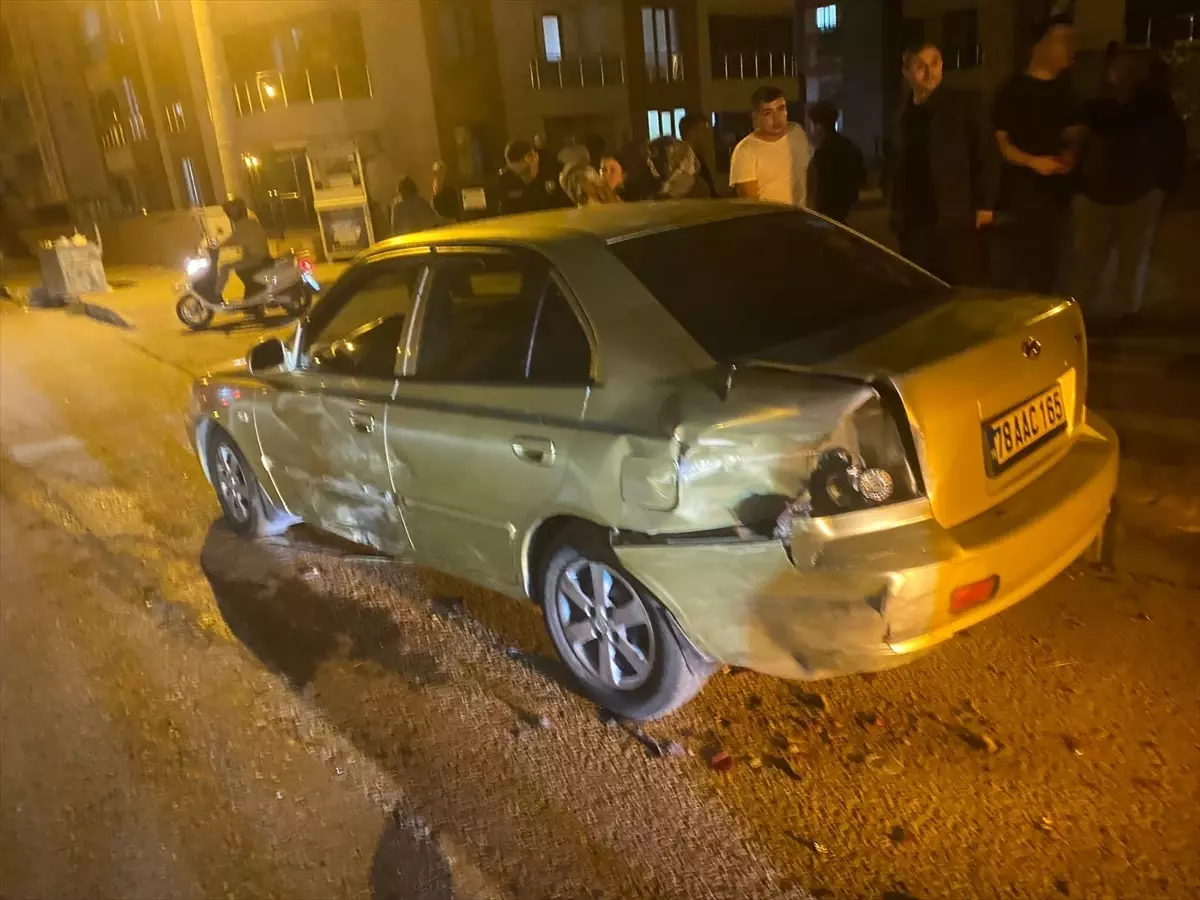 Karabük'te alkollü sürücünün çarptığı kişi tedaviye alındı
