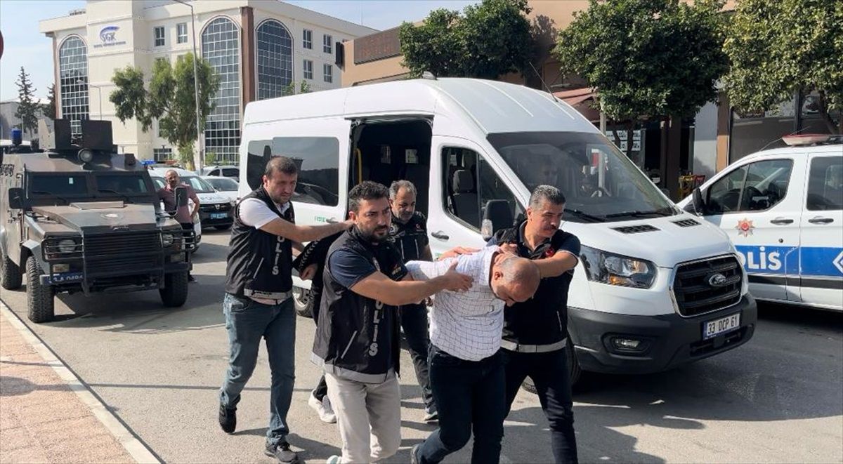 Mersin Limanı'nda 610 Kilogram Kokain Ele Geçirildi, 3 Şüpheli Tutuklandı