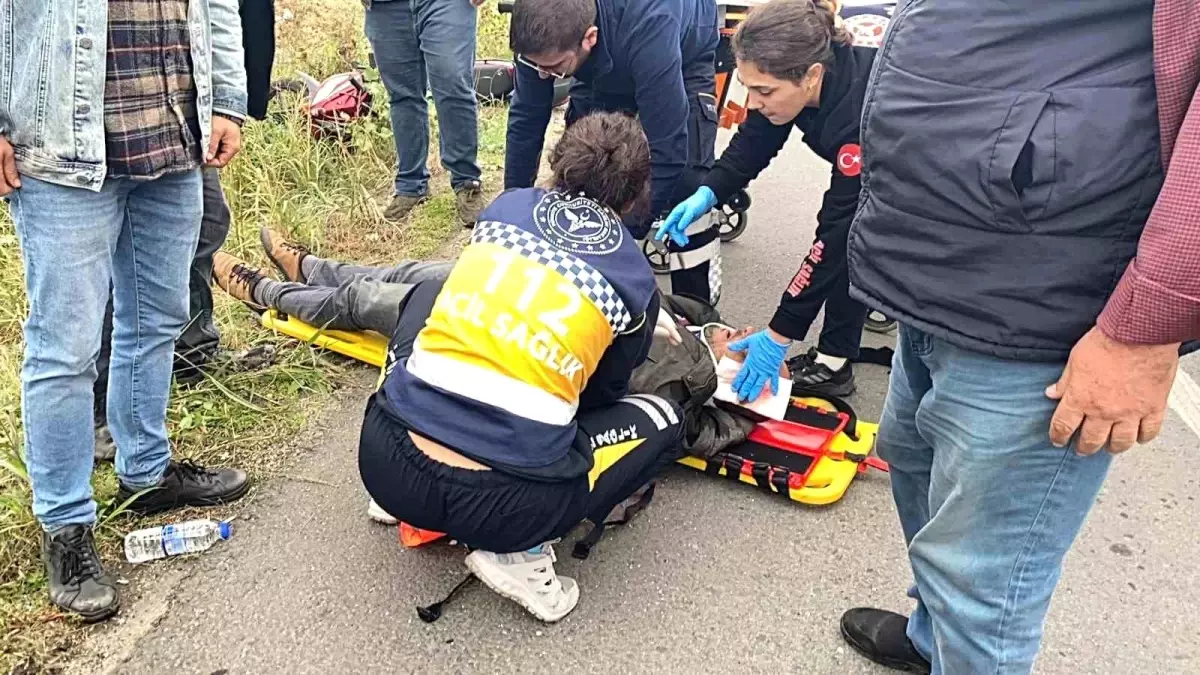 Edirne'de tır ile motosiklet çarpıştı: 1 yaralı