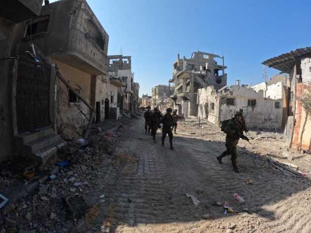 İsrail Başbakanı Netanyahu: Gazze şehrinin kenar mahallelerine yaklaşıyoruz, acı kayıplarımız var