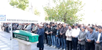 İHA İstanbul 2. Bölge Müdürü Oğuzhan Güven'in babası toprağa verildi