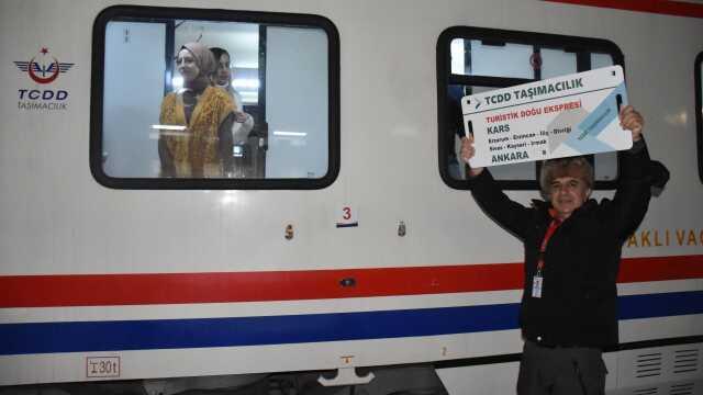 Turistik Doğu Ekspresi seferleri 11 Aralık'ta başlıyor! İşte bilet fiyatları Turistik Doğu Ekspresi seferleri 11 Aralık'ta başlıyor! İşte bilet fiyatları